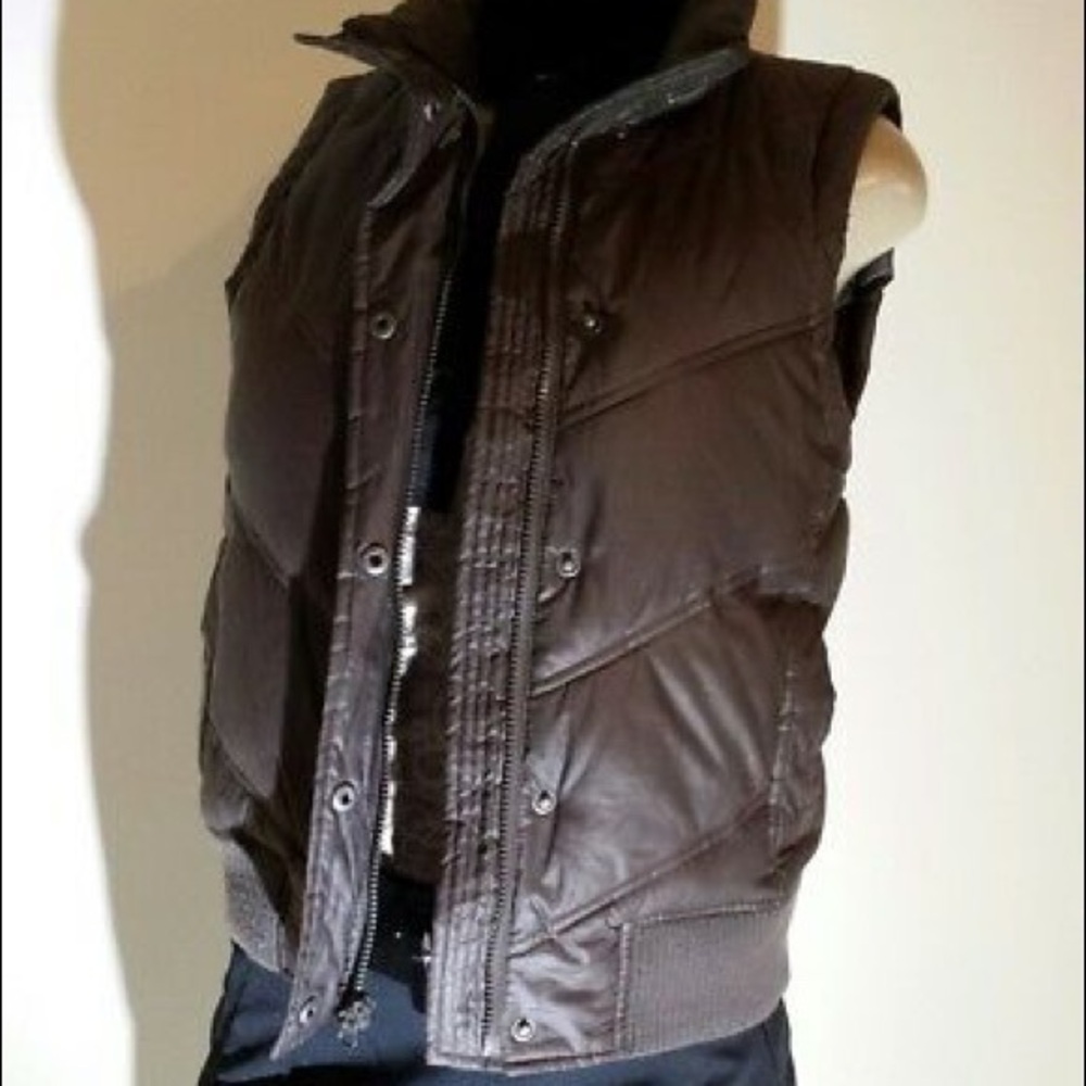 Gap Quilted Puffy V Quilted Vest-Size XS